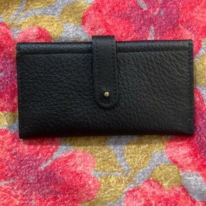 Portland Leather Pebbled Black Trifold Wallet